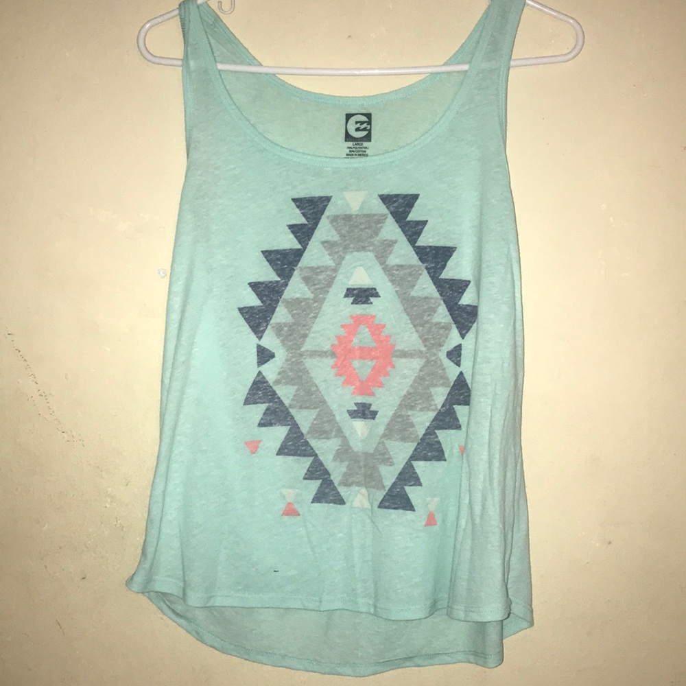 BILLABONG TSHIRT ♥️